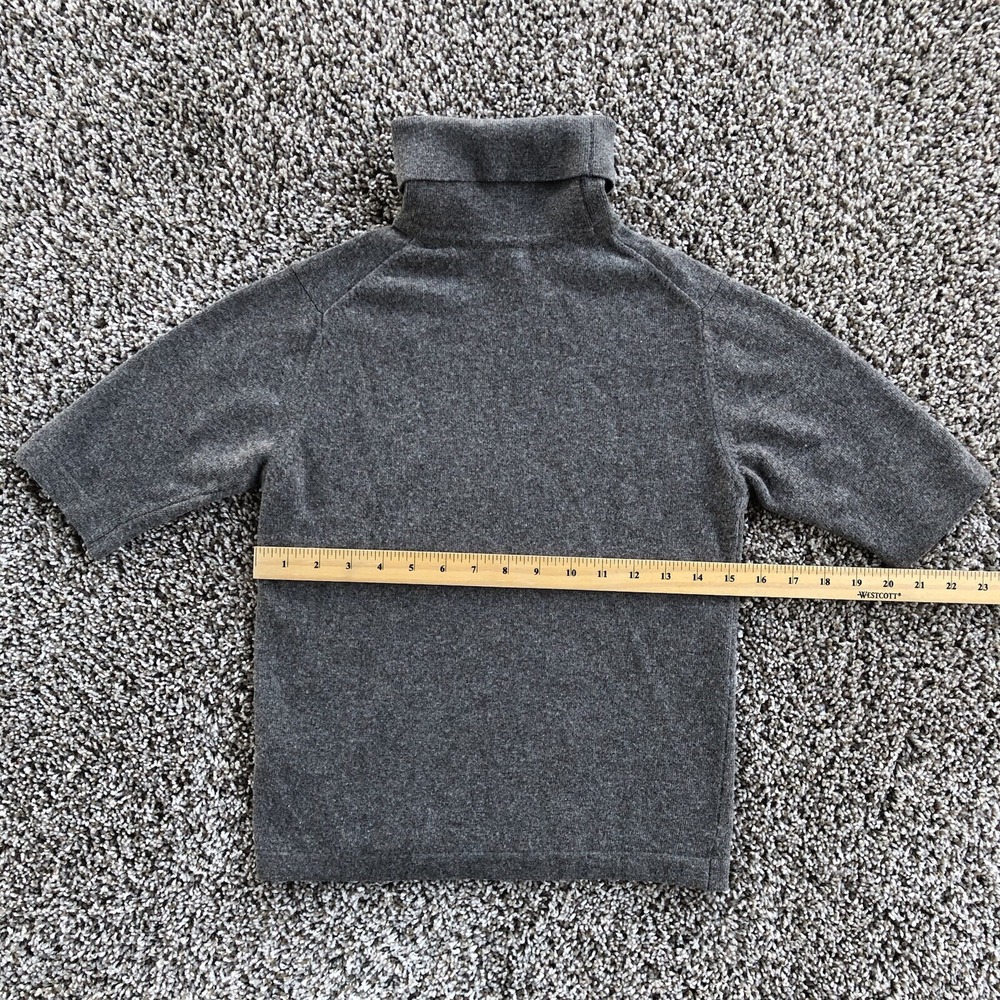Burberry London Pure New Wool Short Sleeve Sweater Womens XS Gray Turtleneck Top - Picture 9 of 10